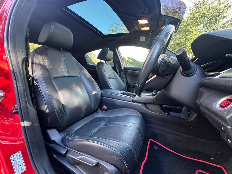 Used Honda Civic 2017 for sale - 77557173: Photo 17