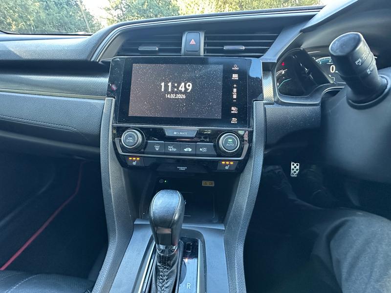 Used Honda Civic 2017 for sale - 77557173: Photo 23