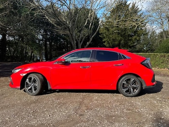 Used Honda Civic 2017 for sale - 77557173: Photo