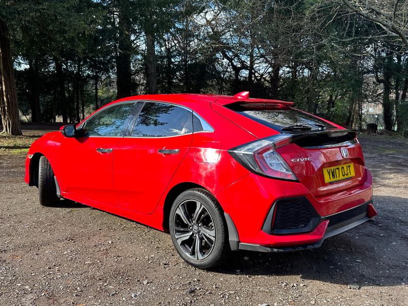 Used Honda Civic 2017 for sale - 77557173: Photo 5