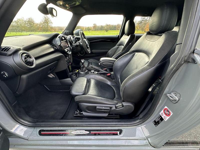 Used MINI Hatch 2015 for sale - 76508145: Photo 23