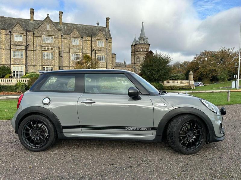 Used MINI Hatch 2015 for sale - 76508145: Photo 4