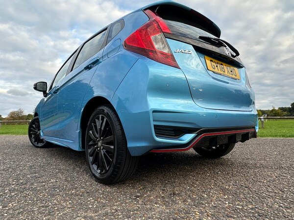 Used Honda Jazz 2018 for sale - 76046620: Photo 11