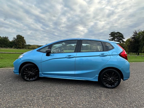 Used Honda Jazz 2018 for sale - 76046620: Photo 12