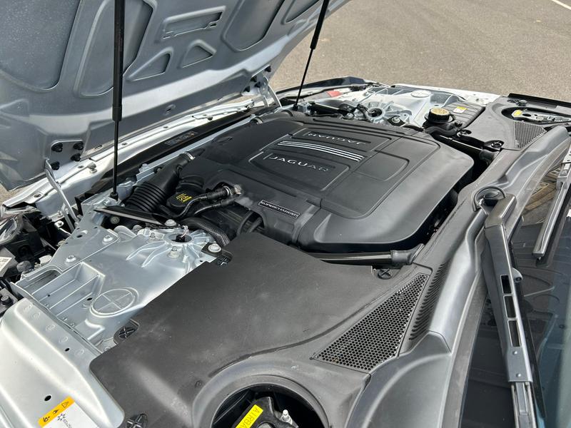 Used Jaguar F-Type 2017 for sale - 78215520: Photo 19