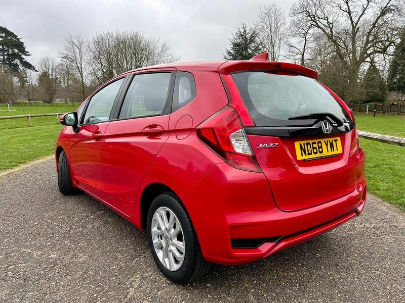 Used Honda Jazz 2018 for sale - 77935059: Photo 9
