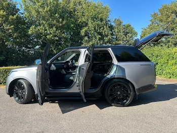 Used Land Rover Range Rover 2022 for sale - 79516103: Photo