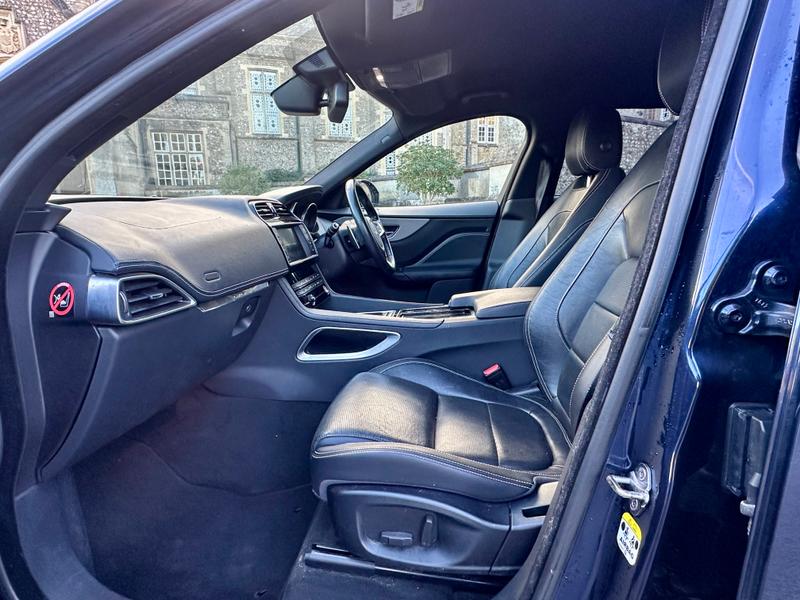 Used Jaguar F-Pace 2017 for sale - 76452719: Photo 13