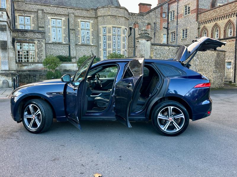 Used Jaguar F-Pace 2017 for sale - 76452719: Photo 22