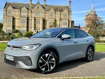 2022 - STYLE PRO PERFORMANCE 77kWh AUTO Automatic 5-Door