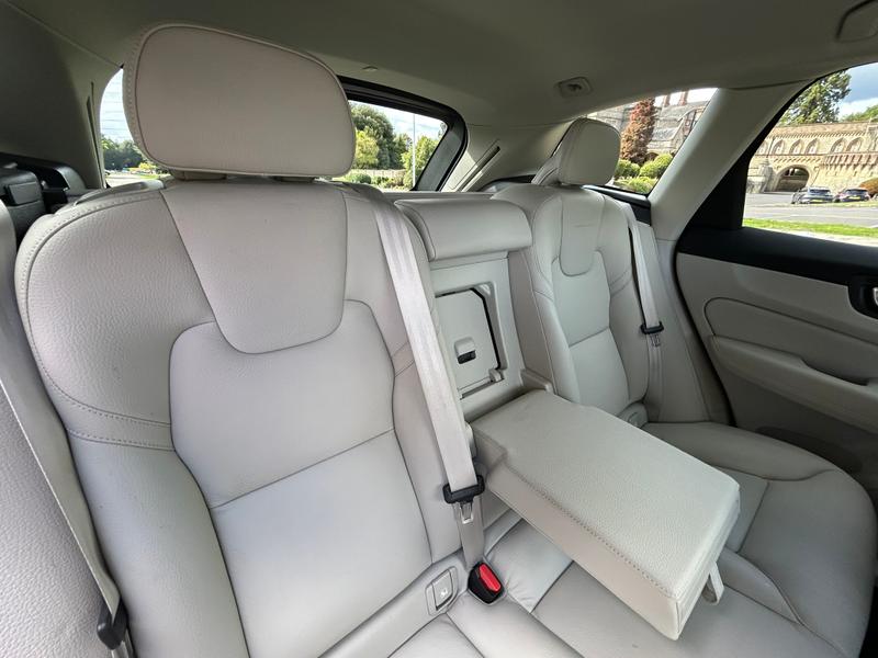 Used Volvo XC60 2022 for sale - 75891248: Photo 16