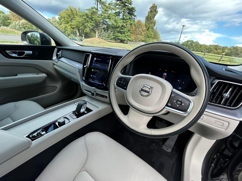 Used Volvo XC60 2022 for sale - 75891248: Photo 21