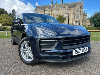 Used Porsche Macan 2021 for sale - 75912725: Photo