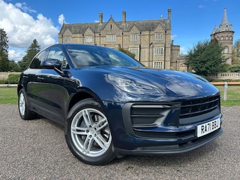 Used Porsche Macan 2021 for sale - 75912725: Photo