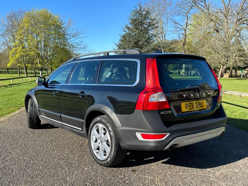 Used Volvo XC70 2011 for sale - 78171996: Photo 11