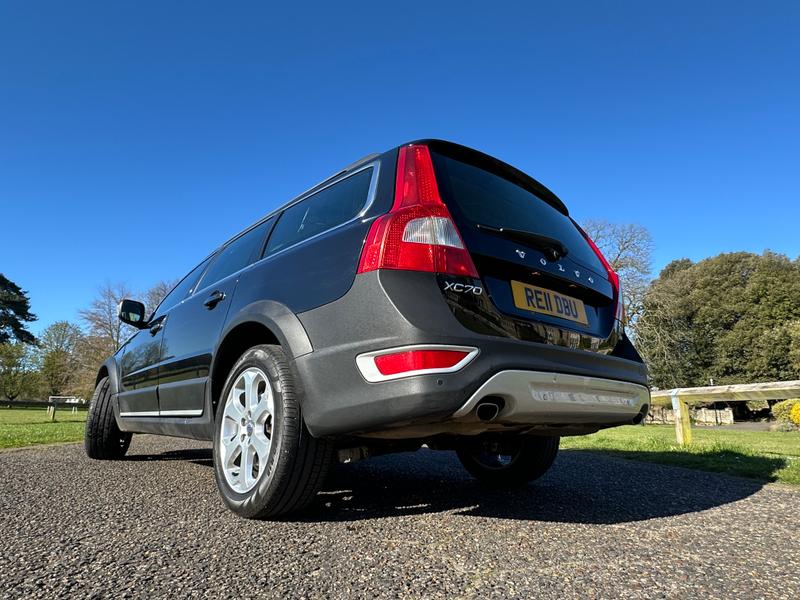 Used Volvo XC70 2011 for sale - 78171996: Photo 12