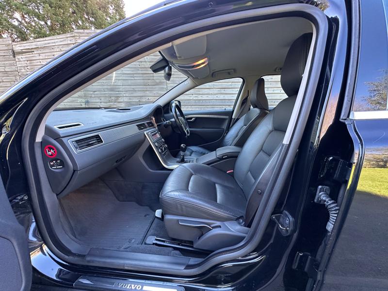 Used Volvo XC70 2011 for sale - 78171996: Photo 19