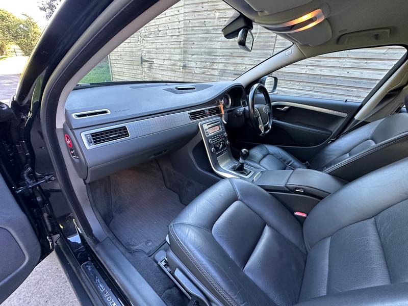 Used Volvo XC70 2011 for sale - 78171996: Photo 20