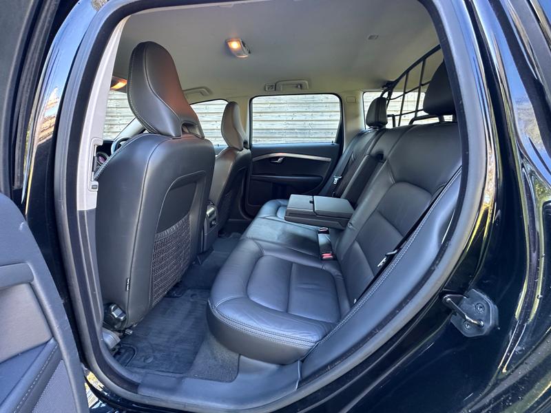 Used Volvo XC70 2011 for sale - 78171996: Photo 22