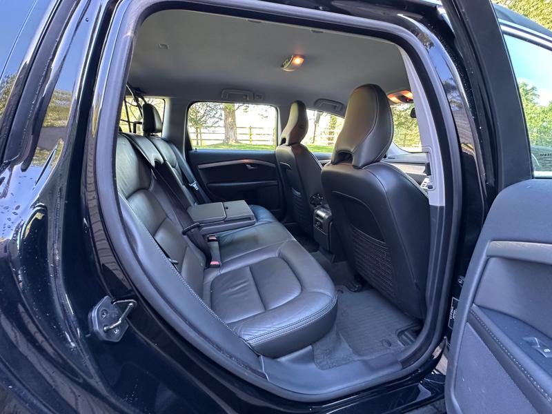 Used Volvo XC70 2011 for sale - 78171996: Photo 23