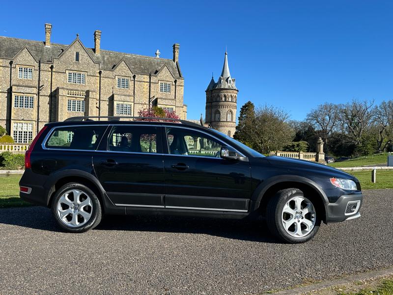 Used Volvo XC70 2011 for sale - 78171996: Photo 4