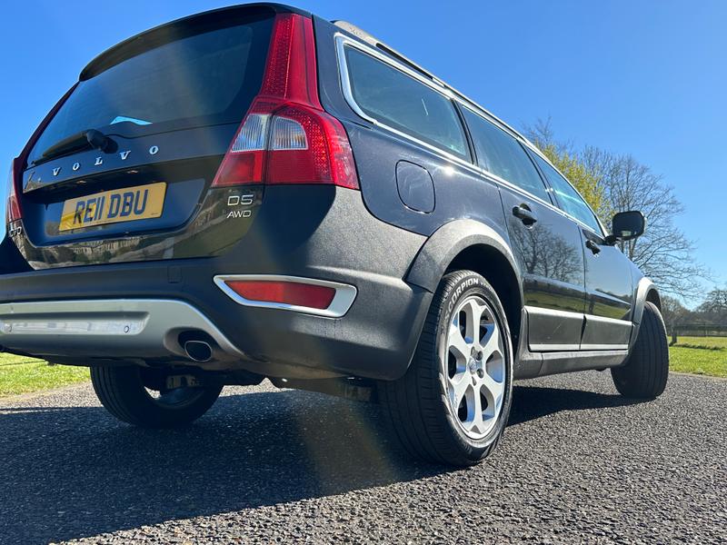 Used Volvo XC70 2011 for sale - 78171996: Photo 7