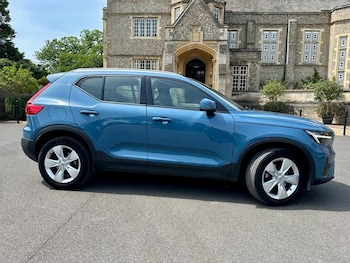 Used Volvo XC40 2023 for sale - 78757551: Photo