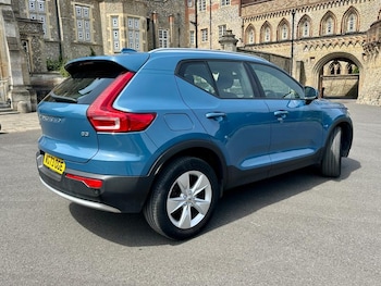 Used Volvo XC40 2023 for sale - 78757551: Photo