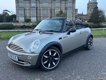 Used MINI Convertible 2008 for sale - 77819631: Photo