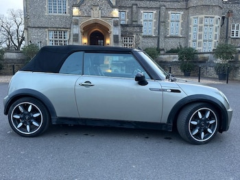 Used MINI Convertible 2008 for sale - 77819631: Photo