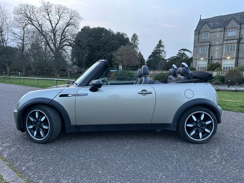 Used MINI Convertible 2008 for sale - 77785396: Photo 10