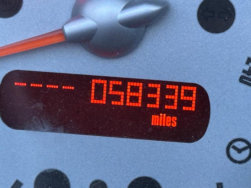 Used MINI Convertible 2008 for sale - 77785396: Photo 25