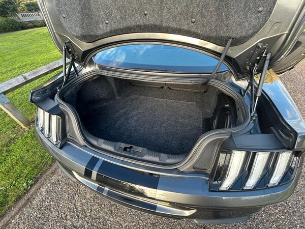 Used Ford Mustang 2018 for sale - 76216575: Photo 11