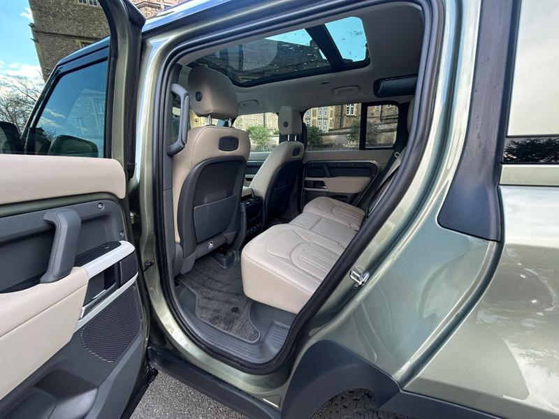 Used Land Rover Defender 2021 for sale - 78090509: Photo 17