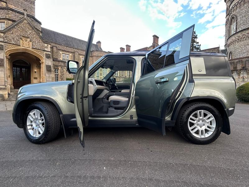 Used Land Rover Defender 2021 for sale - 78090509: Photo 23