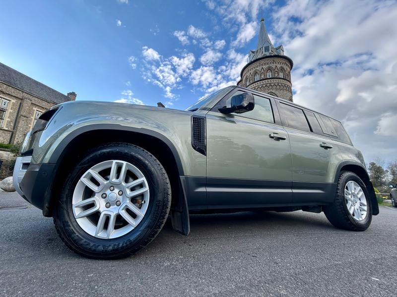 Used Land Rover Defender 2021 for sale - 78090509: Photo 24