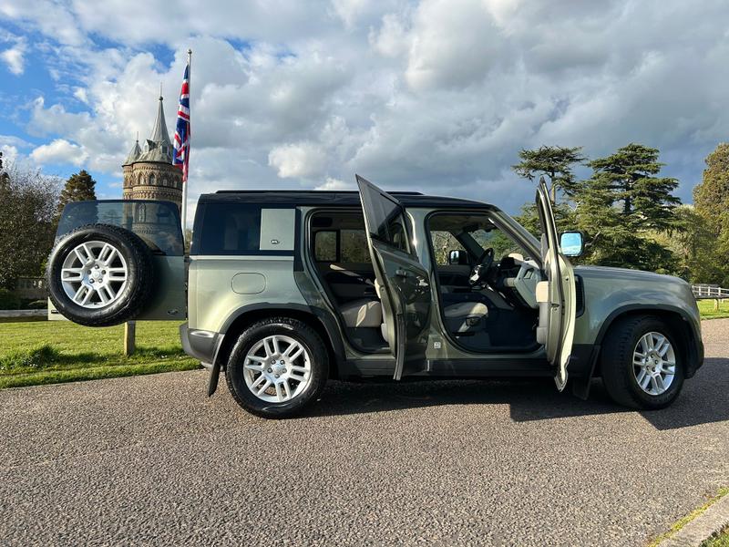 Used Land Rover Defender 2021 for sale - 78090509: Photo 7