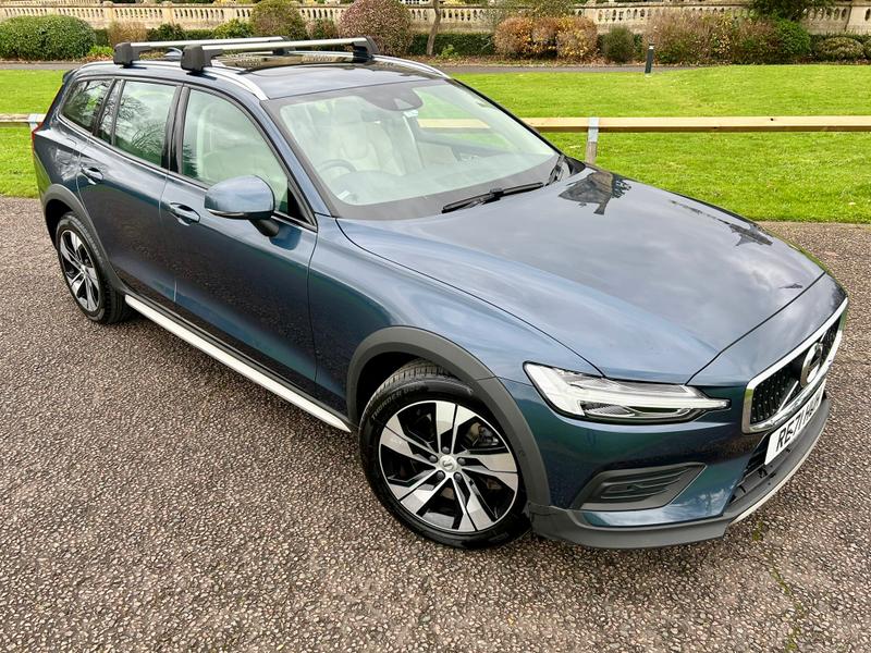 Used Volvo V60 Cross Country 2021 for sale - 76862402: Photo 7