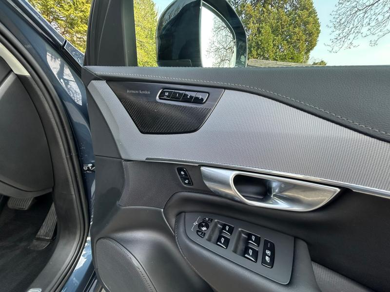 Used Volvo XC90 2023 for sale - 77989150: Photo 15