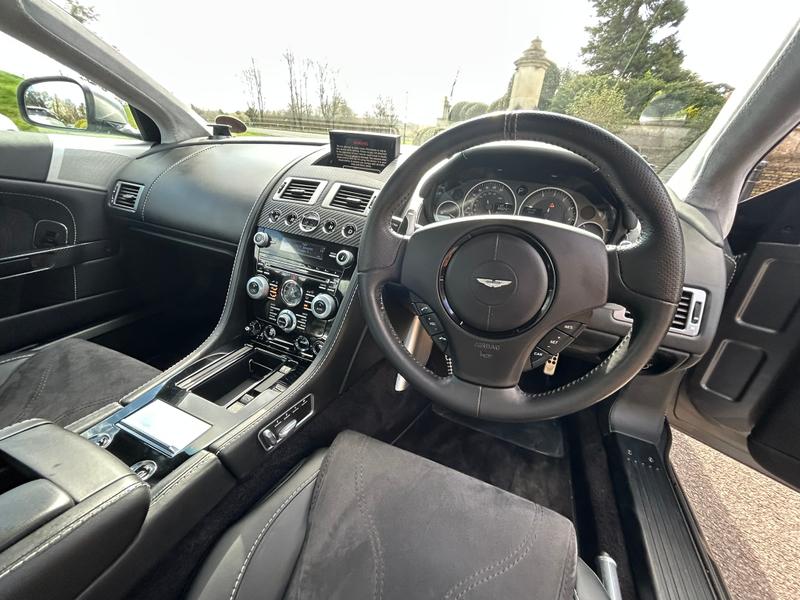 Used Aston Martin DBS 2012 for sale - 78055678: Photo 19