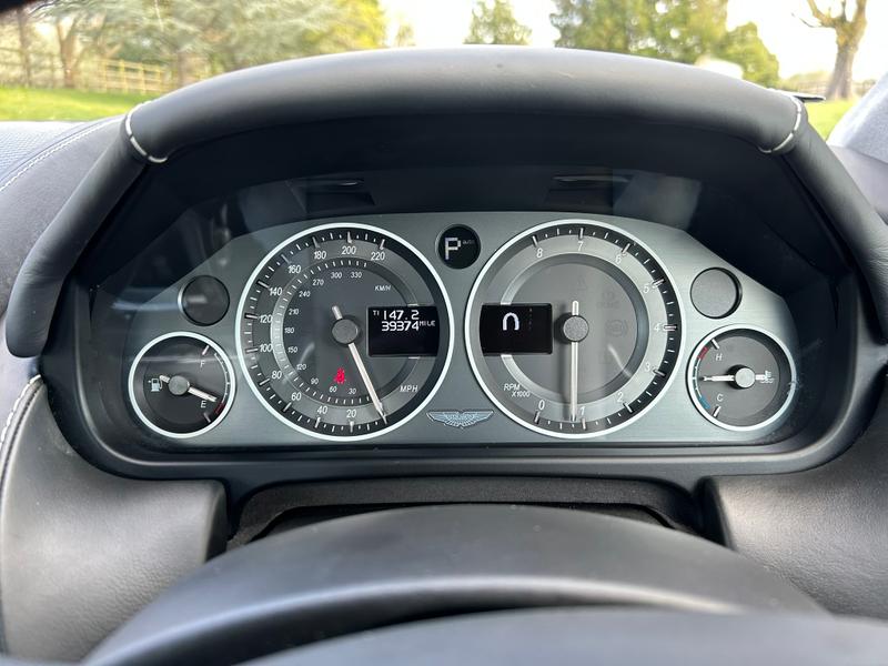 Used Aston Martin DBS 2012 for sale - 78055678: Photo 22