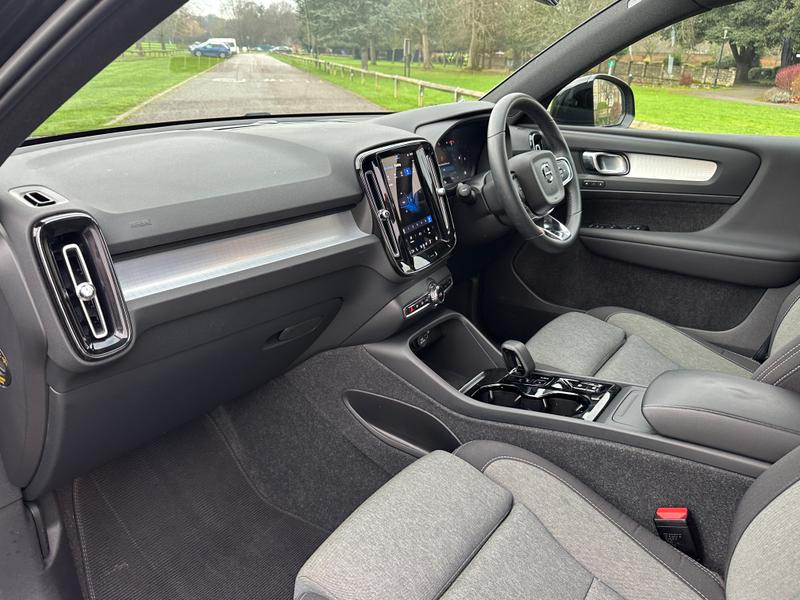 Used Volvo XC40 2023 for sale - 77006091: Photo 20