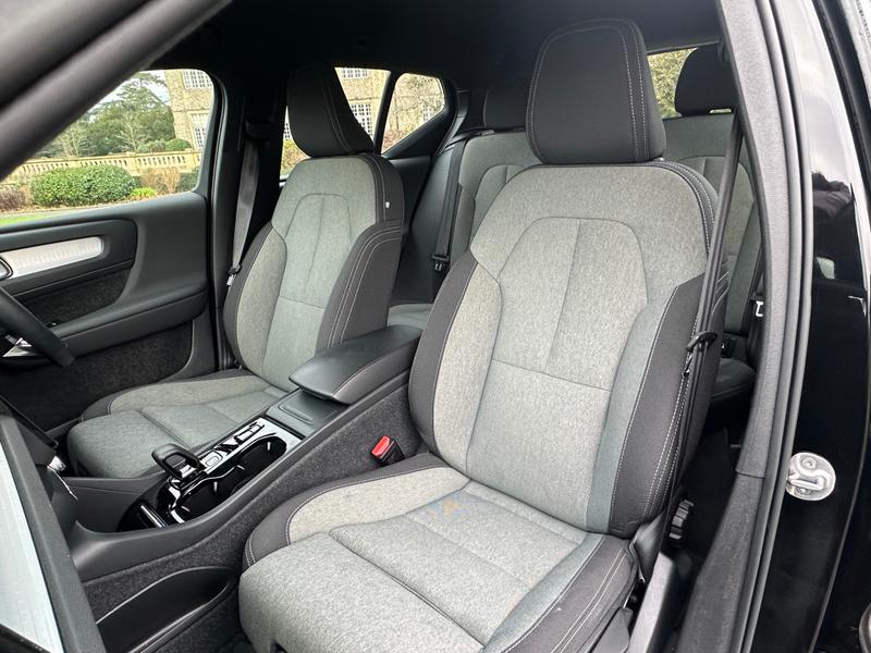 Used Volvo XC40 2023 for sale - 77006091: Photo 21