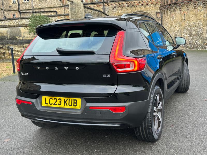 Used Volvo XC40 2023 for sale - 77006091: Photo 8