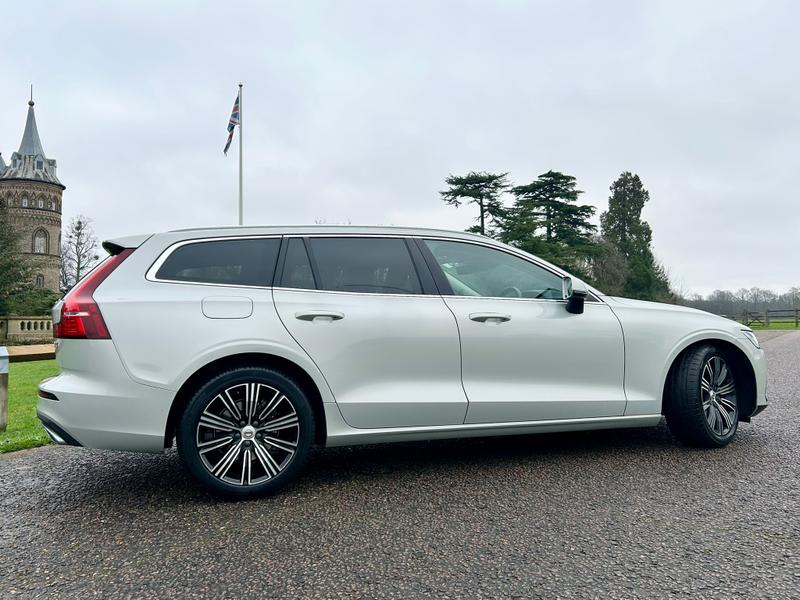 Used Volvo V60 2021 for sale - 77025893: Photo 11