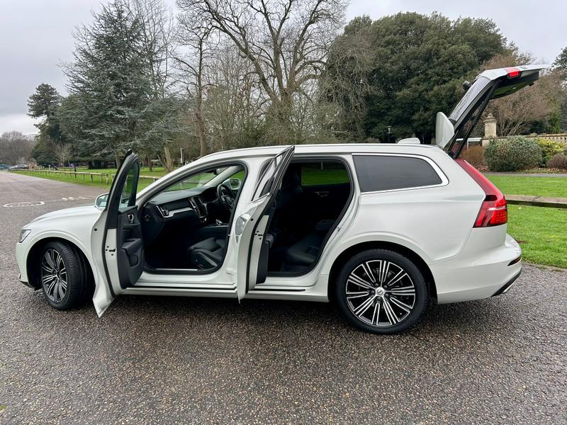 Used Volvo V60 2021 for sale - 77025893: Photo 16