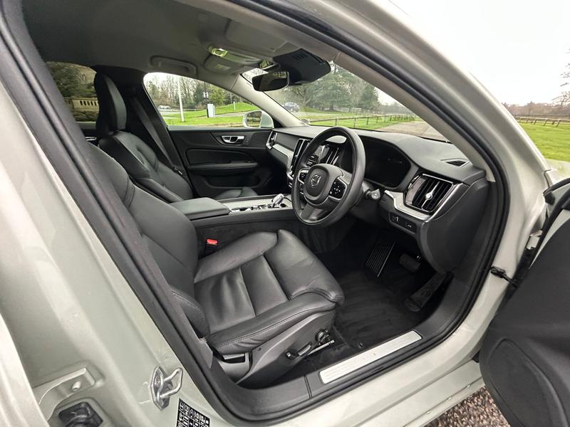 Used Volvo V60 2021 for sale - 77025893: Photo 22