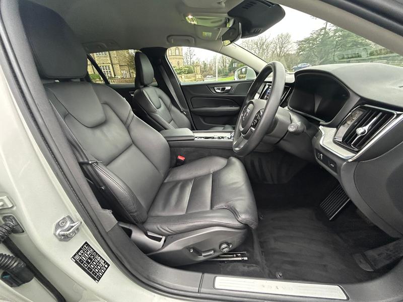 Used Volvo V60 2021 for sale - 77025893: Photo 23