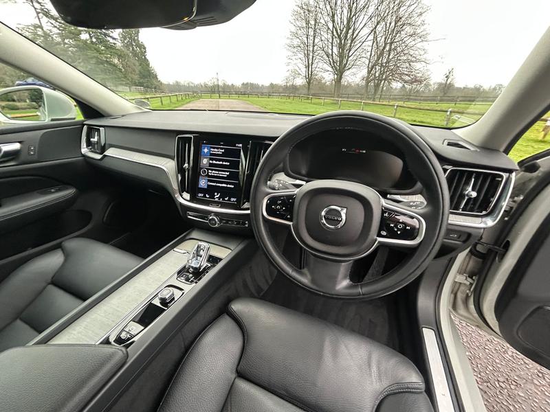 Used Volvo V60 2021 for sale - 77025893: Photo 25