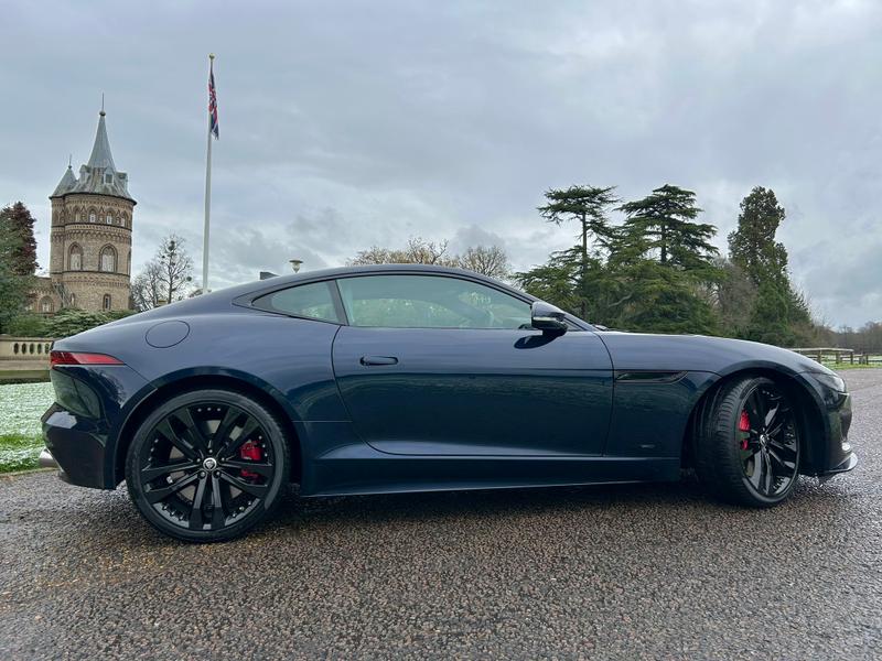 Used Jaguar F-Type 2023 for sale - 76621528: Photo 11